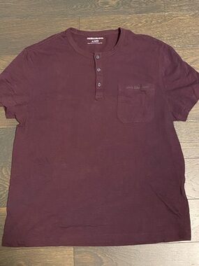 Calvin Klein Jeans Men’s Maroon Short-Sleeve Henley with Chest Pocket